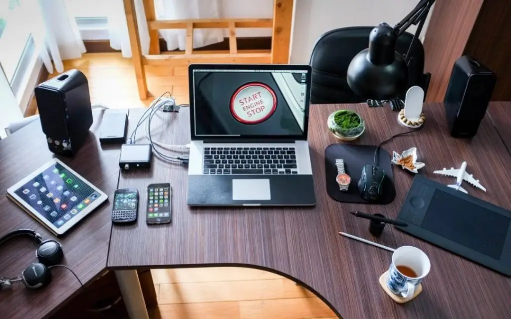 Out with the old and in with the new –implement your clients media of choice into your contact centre / Azentro / Voice Vision Data