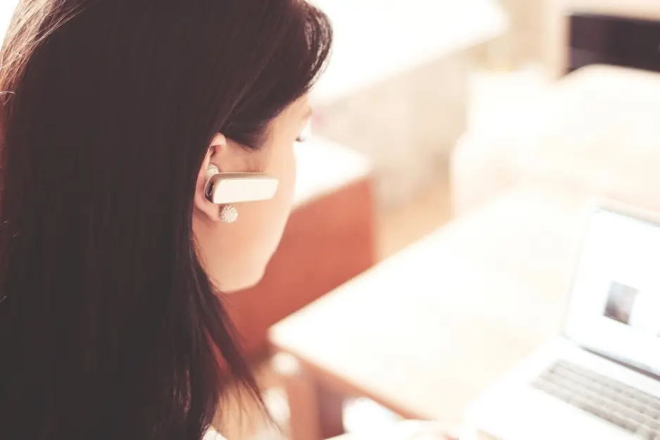 Get closer to your customers with call centre technology – customer experience solutions (CX) / Azentro / Voice Vision Data