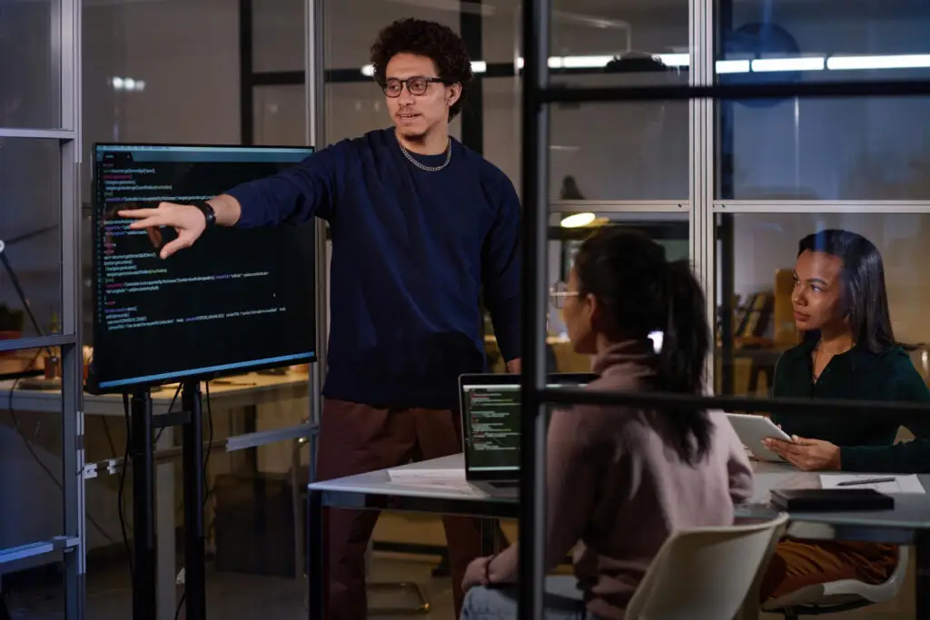 Managed IT Services: Is 24/7 Support & Monitoring Really Necessary? - Hexicor blog